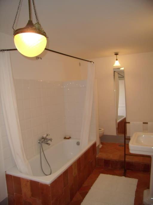 Near The Sea Big Panoramic House 2 Terraces In Lovely Village مونتيانو المظهر الخارجي الصورة